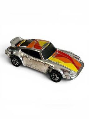 Vintage Mattel Hot Wheels Redline 1974 Porshe-911 Super Chrome Blackwall